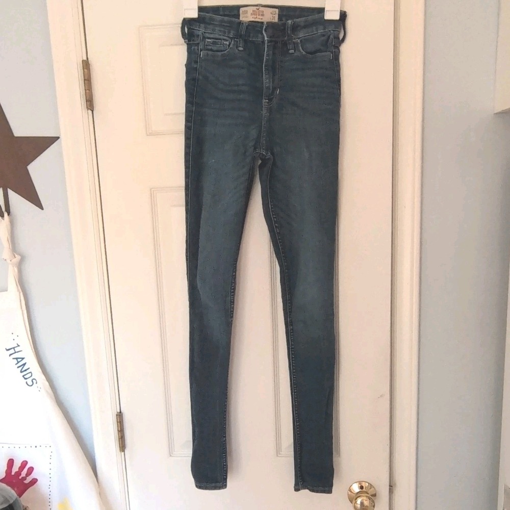Hollister Women's Super Skinny High Rise Jeans Medium Wash Blue Denim Regular 22